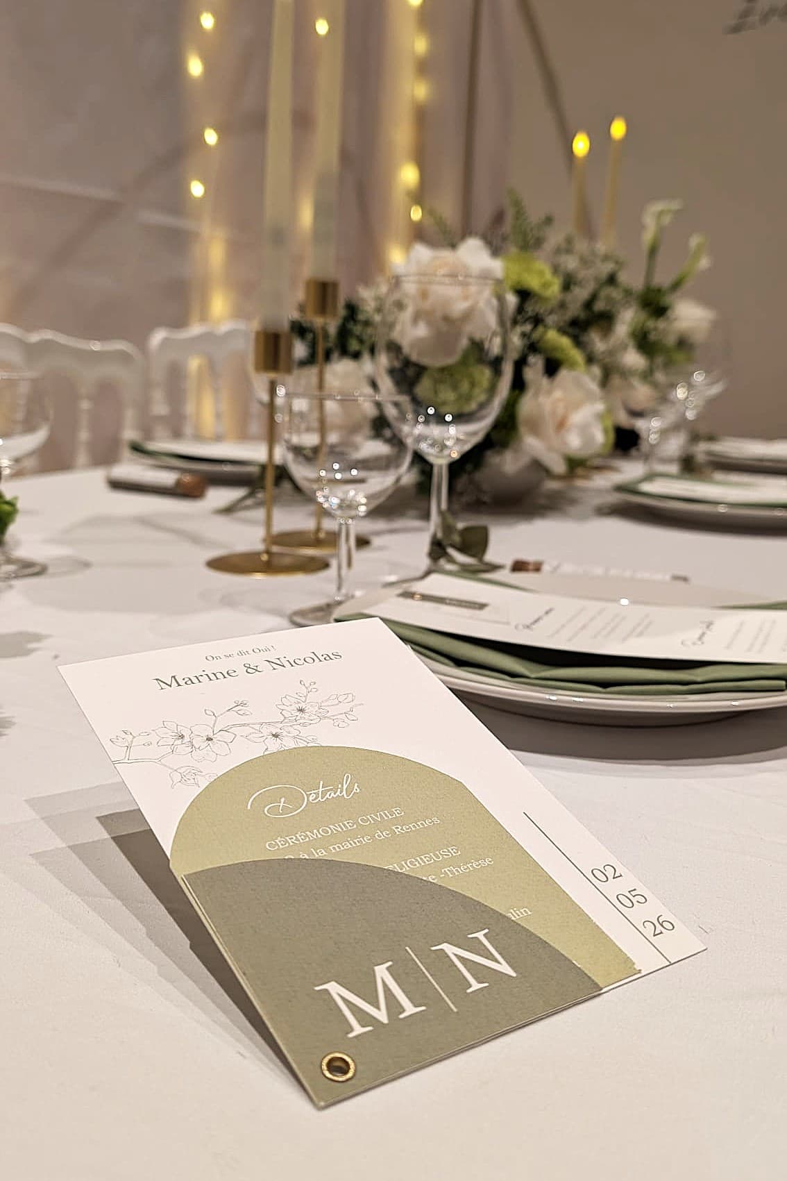 Un faire-part de mariage qui promet une décoration élégante en Bretagne