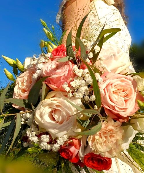 Le bouquet de la mariée en gros plan